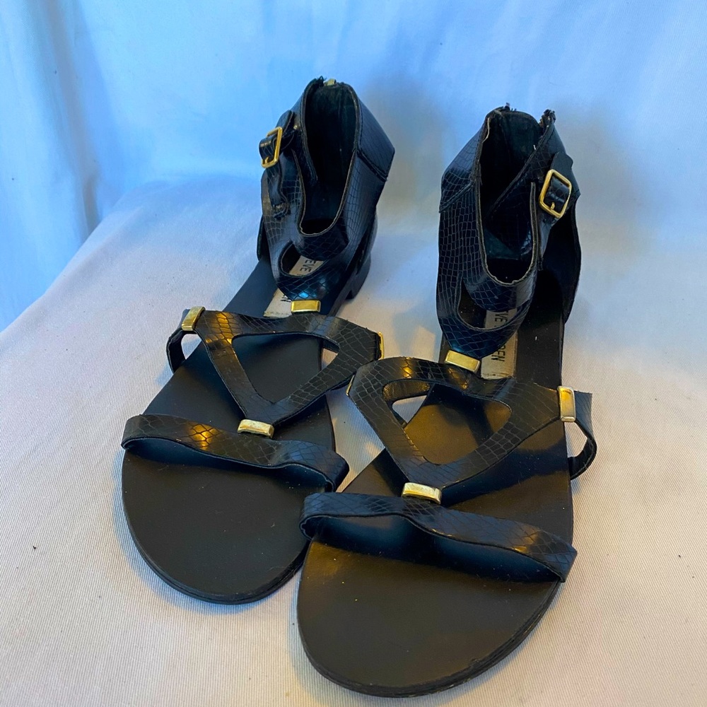 Steve Madden sandals